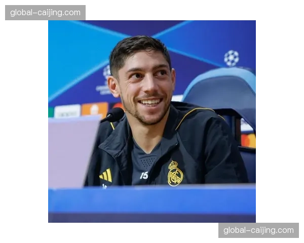 巴尔韦德跑动覆盖全场 乌拉圭中场成为攻防转换关键枢纽