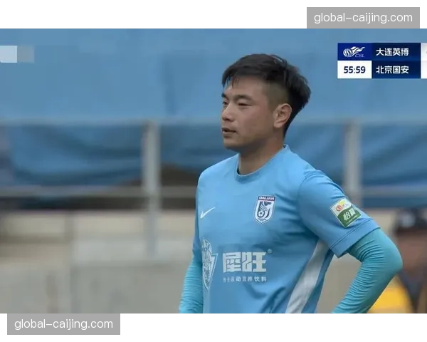 黄山替补登场展现潜力 大连英博小将未来值得期待 黄山替补登场展现潜力 大连英博小将未来值得期待